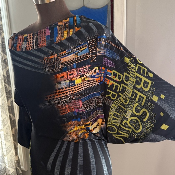 Save The Queen Y2K Mesh Mixed Media Asymmetrical Berlin Dress SZ Small - Picture 3 of 11